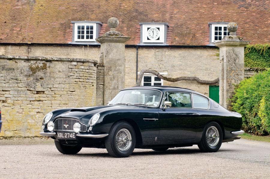  Aston Martin DB6 (3211/R) 1967 года  (фото 1 из 24)